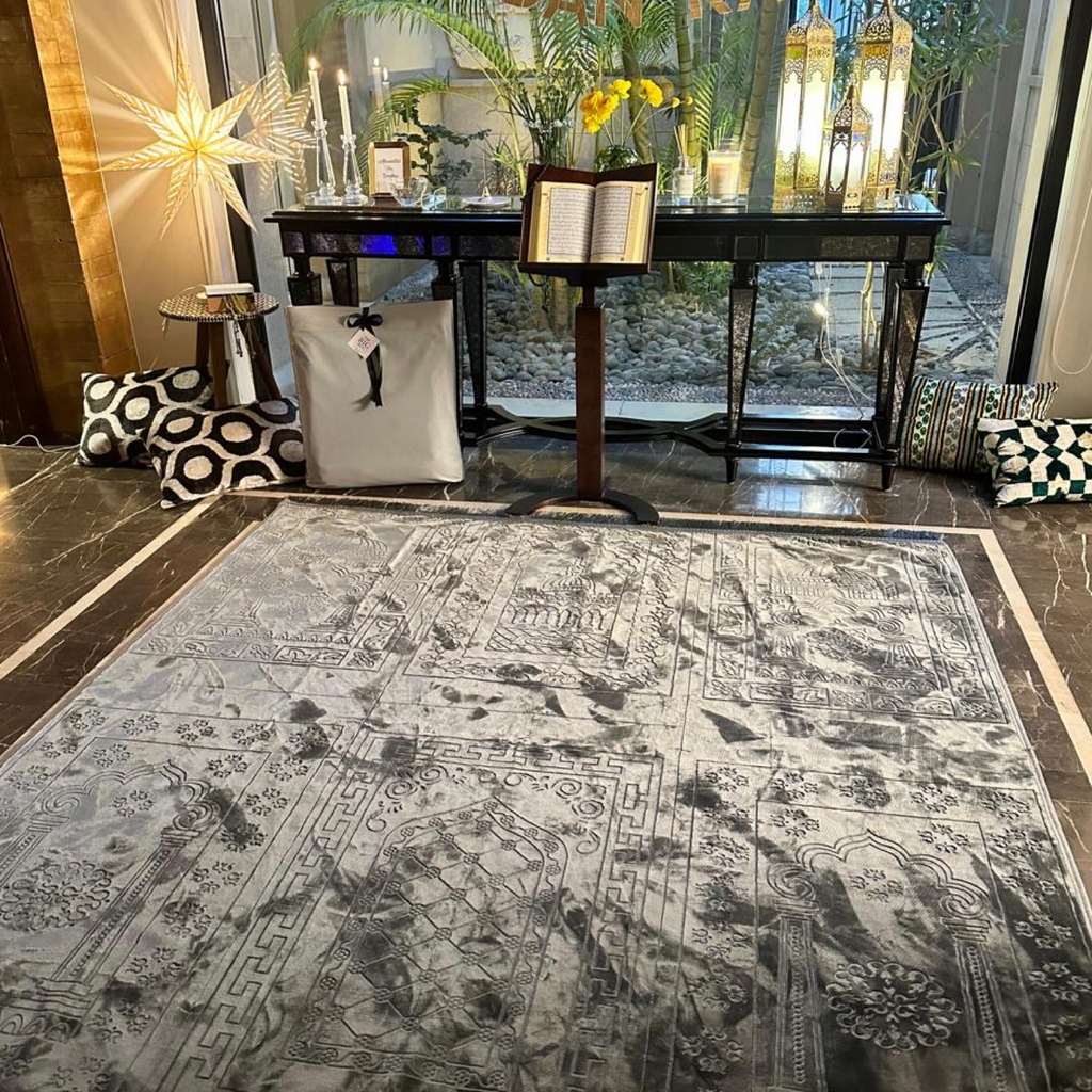 THE BIG RUG